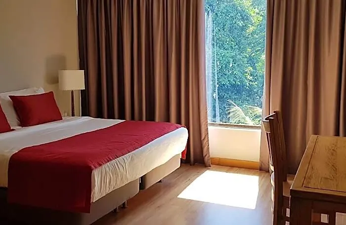 Bel Eau Hotel Victoria