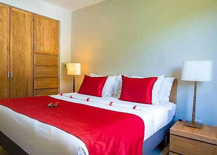 Bel Eau Hotel 4*